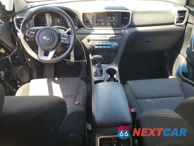 Zdjęcie 8 z 14 samochodu: 2021 KIA SPORTAGE LX VIN:KNDPM3AC0M7880532 - miniatura