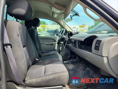 Zdjęcie 10 z 12 samochodu: 2011 CHEVROLET SILVERADO K1500 VIN:1GCNKPEX3BZ265153 - miniatura
