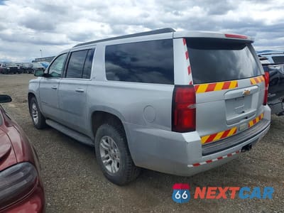 Drugie zdjęcie samochodu z przodu: 2018 CHEVROLET SUBURBAN K1500 LT VIN:1GNSKHKC8JR386647 - miniatura