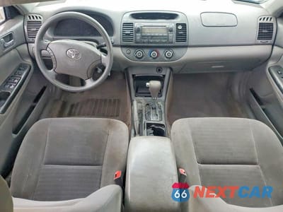 Zdjęcie 8 z 12 samochodu: 2005 TOYOTA CAMRY LE VIN:4T1BE32KX5U424906 - miniatura