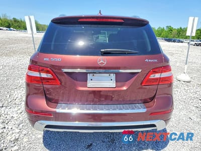 Zdjęcie 6 z 13 samochodu: 2014 MERCEDES-BENZ ML 550 4MATIC VIN:4JGDA7DB6EA308290 - miniatura