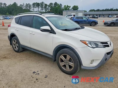 Czwarte zdjęcie samochodu z boku: 2015 TOYOTA RAV4 XLE VIN:2T3RFREVXFW230051 - miniatura