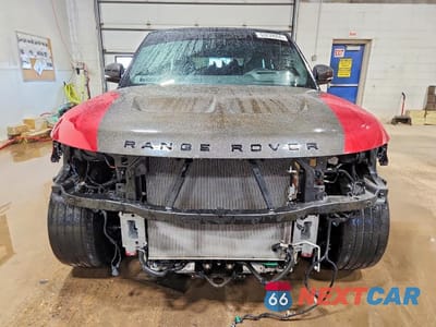 Piąte zdjęcie samochodu w środku: 2020 LAND ROVER RANGE ROVER SPORT SVR VIN:SALWZ2RE4LA878614 - miniatura