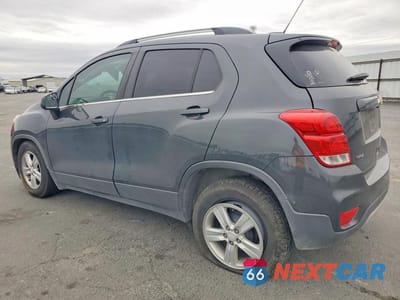 Drugie zdjęcie samochodu z przodu: 2017 CHEVROLET TRAX 1LT VIN:3GNCJLSB4HL155215 - miniatura