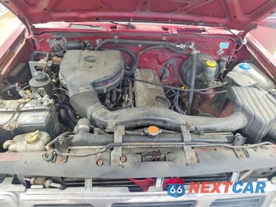Zdjęcie 11 z 12 samochodu: 1997 NISSAN TRUCK XE VIN:1N6SD16YXVC374361 - miniatura