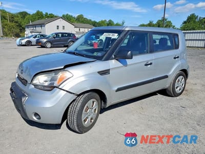 2011 KIA SOUL BASE KNDJT2A15B7332492 - główne zdjęcie licytacji z USA - miniatura