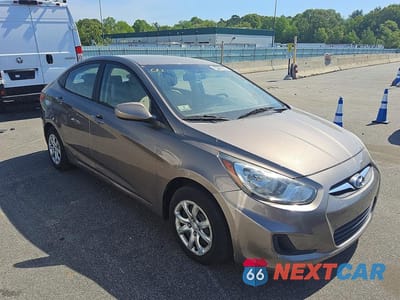 Czwarte zdjęcie samochodu z boku: 2012 HYUNDAI ACCENT GLS VIN:KMHCT4AE1CU251317 - miniatura