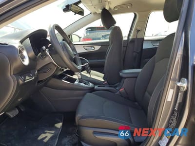 Zdjęcie 7 z 13 samochodu: 2023 KIA FORTE LXS VIN:3KPF24AD1PE590675 - miniatura