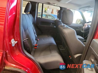 Zdjęcie 11 z 13 samochodu: 2012 JEEP LIBERTY SPORT VIN:1C4PJMAK7CW109768 - miniatura