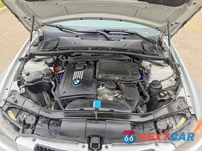Zdjęcie 7 z 10 samochodu: 2007 BMW 335 I VIN:WBAVB73527PA86445 - miniatura