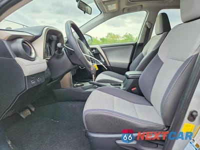 Zdjęcie 7 z 14 samochodu: 2014 TOYOTA RAV4 XLE VIN:JTMRFREV0ED077529 - miniatura