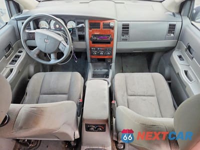 Zdjęcie 8 z 12 samochodu: 2006 DODGE DURANGO SXT VIN:1D4HD38K26F119563 - miniatura