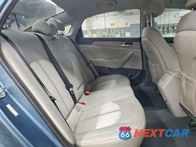 Zdjęcie 10 z 12 samochodu: 2016 HYUNDAI SONATA HYBRID SE VIN:KMHE24L14GA015595 - miniatura