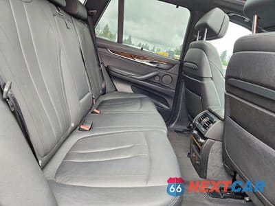 Zdjęcie 11 z 13 samochodu: 2016 BMW X5 XDR40E VIN:5UXKT0C59G0S74751 - miniatura