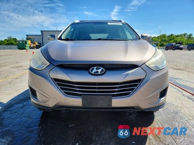 Piąte zdjęcie samochodu w środku: 2012 HYUNDAI TUCSON GLS VIN:KM8JU3AC9CU499084 - miniatura