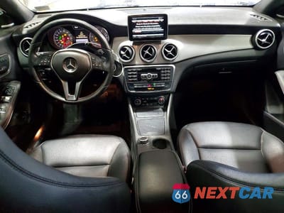 Zdjęcie 8 z 12 samochodu: 2014 MERCEDES-BENZ CLA 250 4MATIC VIN:WDDSJ4GB9EN152878 - miniatura