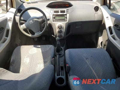 Zdjęcie 8 z 12 samochodu: 2009 TOYOTA YARIS BASE VIN:JTDJT903X95237122 - miniatura