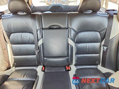 Zdjęcie 10 z 13 samochodu: 2010 VOLVO V70 3.2 VIN:YV1982BW1A1118173 - miniatura