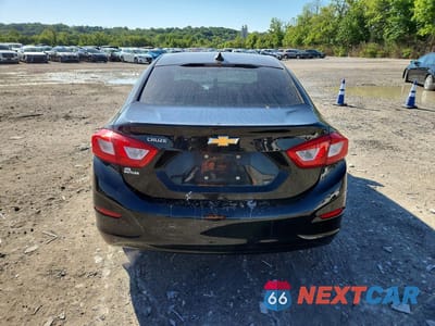Zdjęcie 6 z 12 samochodu: 2017 CHEVROLET CRUZE LS VIN:1G1BC5SMXH7250371 - miniatura