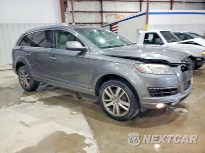 Czwarte zdjęcie samochodu z boku: 2010 AUDI Q7 PREMIUM PLUS VIN:WA1LMAFE3AD008396 - miniatura