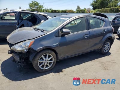 2016 TOYOTA PRIUS C THREE JTDKDTB30G1135490 - główne zdjęcie licytacji z USA - miniatura