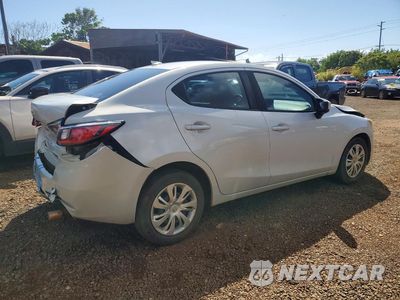 Trzecie zdjęcie samochodu z tyłu: 2019 TOYOTA YARIS L VIN:3MYDLBYV0KY514834 - miniatura