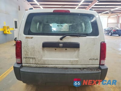 Zdjęcie 6 z 13 samochodu: 2008 DODGE NITRO SXT VIN:1D8GU28K08W114501 - miniatura
