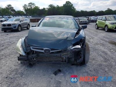 Piąte zdjęcie samochodu w środku: 2005 HONDA ACCORD EX VIN:1HGCM66585A063891 - miniatura