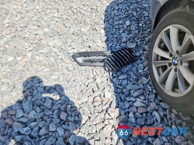 Zdjęcie 12 z 13 samochodu: 2014 BMW 528 XI VIN:WBA5A7C58ED614147 - miniatura