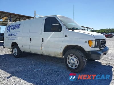 Czwarte zdjęcie samochodu z boku: 2002 FORD ECONOLINE E250 VAN VIN:1FTNS24L82HA88557 - miniatura