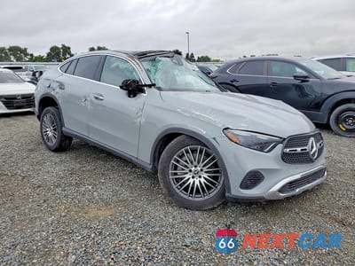 Czwarte zdjęcie samochodu z boku: 2026 MERCEDES-BENZ GLC COUPE 300 4MATIC VIN:W1NKJ4HB8TF532545 - miniatura