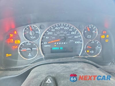 Zdjęcie 9 z 13 samochodu: 2019 CHEVROLET EXPRESS 2500 CARGO DELIVERY VAN VIN:1GCWGBFG0K1322964 - miniatura