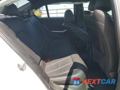 Zdjęcie 10 z 12 samochodu: 2022 BMW 330I VIN:3MW5R1J08N8C27561 - miniatura