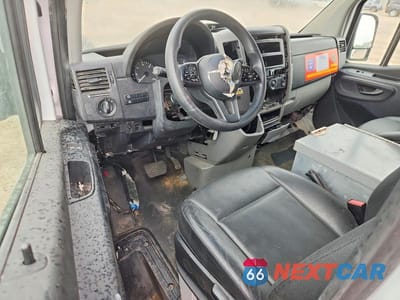 Zdjęcie 8 z 14 samochodu: 2022 MERCEDES BENZ SPRINTER 2500 DELIVERY VAN VIN:W1Y40BHY5NT097186 - miniatura