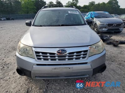 Piąte zdjęcie samochodu w środku: 2013 SUBARU FORESTER 2.5X VIN:JF2SHABC6DH409188 - miniatura