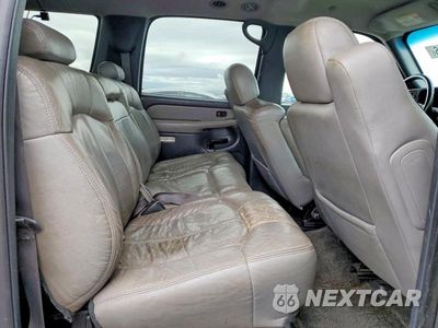 Zdjęcie 10 z 12 samochodu: 2001 CHEVROLET SUBURBAN K2500 VIN:3GNGK26U01G203120 - miniatura