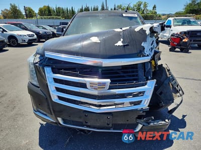Piąte zdjęcie samochodu w środku: 2015 CADILLAC ESCALADE PREMIUM VIN:1GYS4NKJ9FR541921 - miniatura