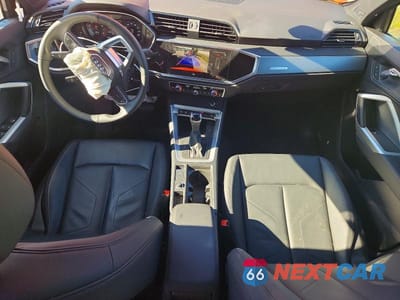 Zdjęcie 8 z 13 samochodu: 2025 AUDI Q3 PREMIUM S LINE 45 VIN:WA1DECF36S1049717 - miniatura