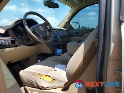 Zdjęcie 7 z 12 samochodu: 2007 GMC YUKON VIN:1GKFC13C57R369427 - miniatura