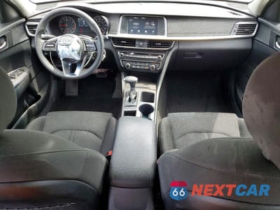 Zdjęcie 8 z 13 samochodu: 2019 KIA OPTIMA LX VIN:5XXGT4L39KG335956 - miniatura