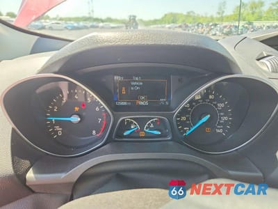 Zdjęcie 9 z 13 samochodu: 2018 FORD ESCAPE SE VIN:1FMCU0GD7JUD37460 - miniatura