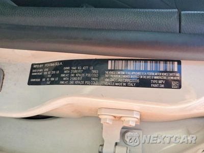 Zdjęcie 12 z 12 samochodu: 2015 JEEP RENEGADE LATITUDE VIN:ZACCJABT3FPC22235 - miniatura