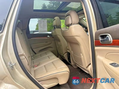 Zdjęcie 6 z 11 samochodu: 2011 JEEP GRAND CHEROKEE OVERLAND VIN:1J4RR6GT8BC605637 - miniatura
