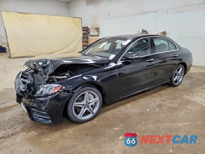 2019 MERCEDES-BENZ E 450 4MATIC WDDZF6JB1KA570990 - główne zdjęcie licytacji z USA - miniatura