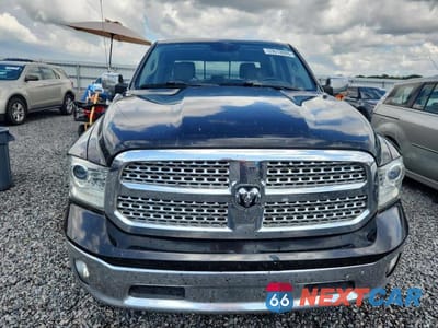 Piąte zdjęcie samochodu w środku: 2016 RAM 1500 LARAMIE VIN:1C6RR6NM2GS107505 - miniatura
