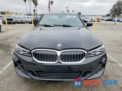 Piąte zdjęcie samochodu w środku: 2024 BMW 330I VIN:3MW69FF03R8E86023 - miniatura