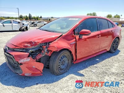2021 TOYOTA COROLLA LE JTDEAMDE0MJ030874 - główne zdjęcie licytacji z USA - miniatura