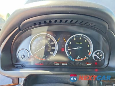 Zdjęcie 9 z 13 samochodu: 2016 BMW X5 XDRIVE50I VIN:5UXKR6C58G0J83424 - miniatura