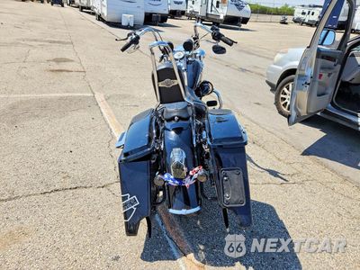 Czwarte zdjęcie samochodu z boku: 2011 HARLEY DAVIDSON FLSTN VIN:1HD1JD518BB013529 - miniatura