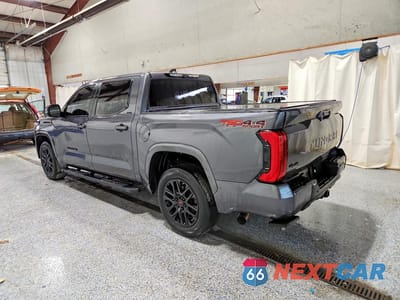 Drugie zdjęcie samochodu z przodu: 2024 TOYOTA TUNDRA SR5 VIN:5TFLA5DBXRX133470 - miniatura
